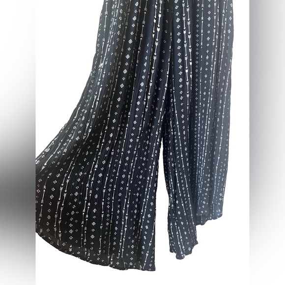 Boho Jumpsuit - Picture 6 of 7